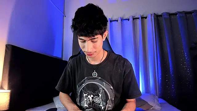 NovaaWheler online show from 10-01-25, 07:42