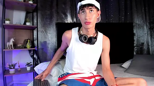 NovaaWheler online show from 11-09-25, 08:07