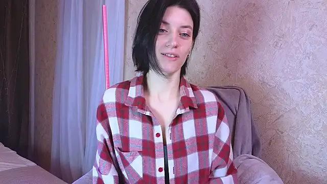 roxy riot  online show from 02-25-25, 01:30