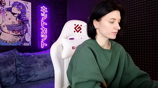 roxy riot  online show from 03-15-25, 01:08