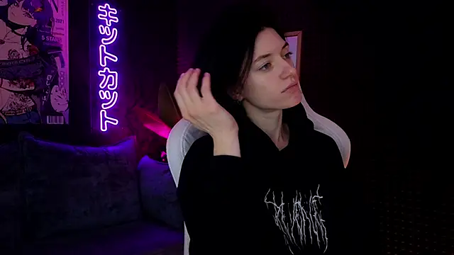 roxy riot  online show from 03-17-25, 01:24