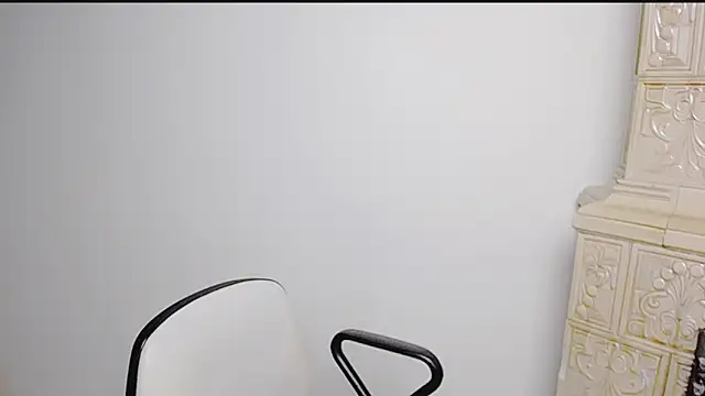  AngeliaFlow  online show from 03-19-25, 01:18