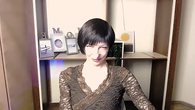  AngeliaFlow  online show from 11-10-25, 07:51