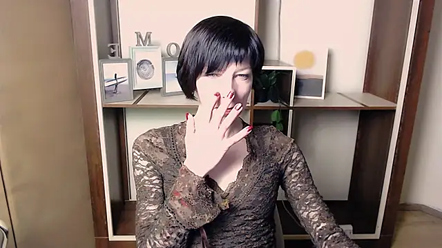  AngeliaFlow  online show from 12-19-25, 07:48