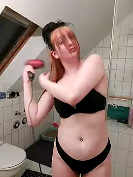 Gamergirl-Linela online show from 02-14-25, 05:46