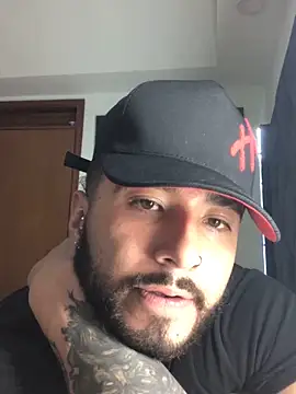 Noa Bonucci online show from 02-19-25, 02:33