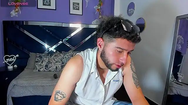 Noa Bonucci online show from 02-27-25, 01:28