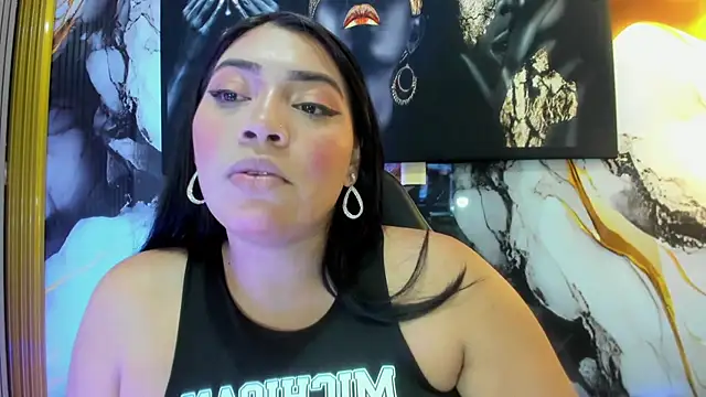 Sophia Brunett online show from 11-08-25, 03:50