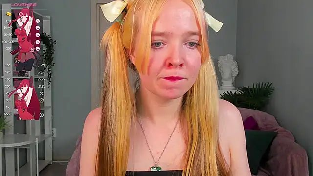 Snapshot of Bellla_Murrr chatting on 02-08-25, 10:08 Bellla Murrr online show from 02-08-25, 10:08