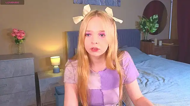 Snapshot of Bellla_Murrr chatting on 03-07-25, 10:32 Bellla Murrr online show from 03-07-25, 10:32