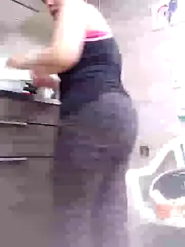 Snapshot of Saori_Sann_ chatting on 02-16-25, 06:54 Saori Sann online show from 02-16-25, 06:54