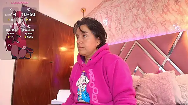 Snapshot of Saori_Sann_ chatting on 11-26-25, 12:28 Saori Sann online show from 11-26-25, 12:28