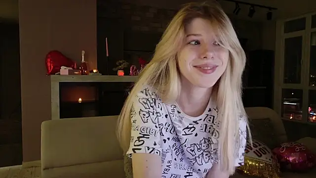 Bella amory online show from 02-16-25, 06:54