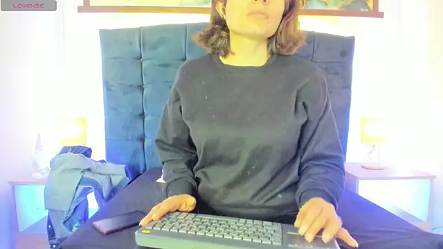  michonne  online show from 03-05-25, 07:49