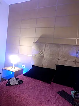  michonne  online show from 09-13-25, 09:14