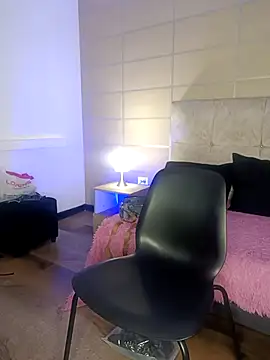  michonne  online show from 09-29-25, 09:08