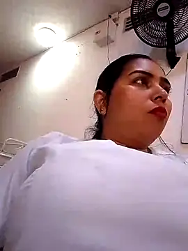 yess Hotnurse online show from 02-15-25, 04:45