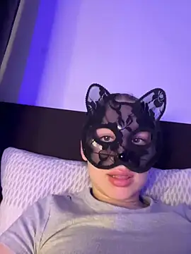 Daria-maus24 online show from 10-27-25, 02:10