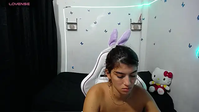 hello kityy25 online show from 02-14-25, 01:56