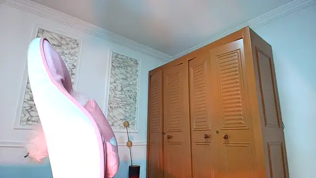 Snapshot of Danella_houston chatting on 10-04-25, 07:01 Danella houston online show from 10-04-25, 07:01