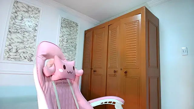 Snapshot of Danella_houston chatting on 11-05-25, 07:03 Danella houston online show from 11-05-25, 07:03