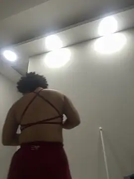 Tana latin online show from 10-29-25, 12:35