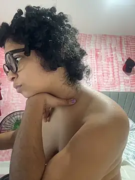 Tana latin online show from 12-21-25, 02:57