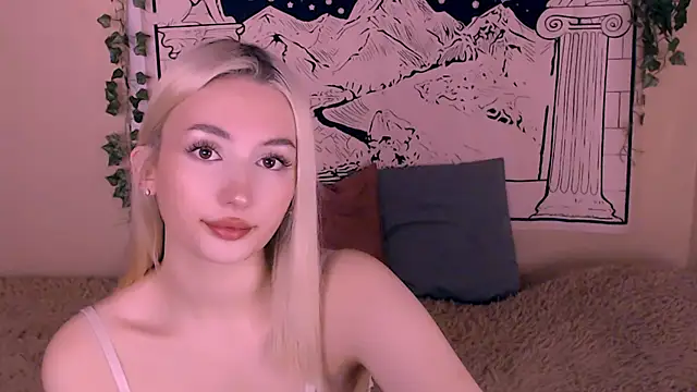 beauty blonde online show from 03-17-25, 05:56