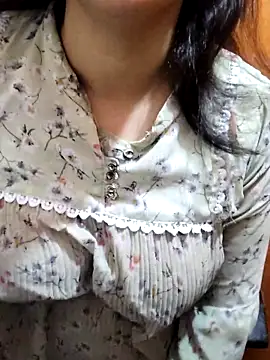 Your cutiepie  online show from 02-28-25, 11:23