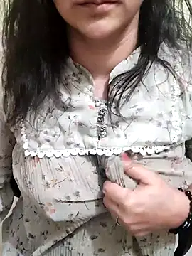 Your cutiepie  online show from 03-20-25, 12:22