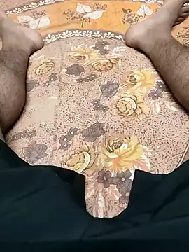 Snapshot of Yashkumar_0697 chatting on 10-11-25, 08:07 Yashkumar 0697 online show from 10-11-25, 08:07