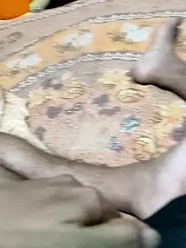 Snapshot of Yashkumar_0697 chatting on 11-22-25, 07:46 Yashkumar 0697 online show from 11-22-25, 07:46