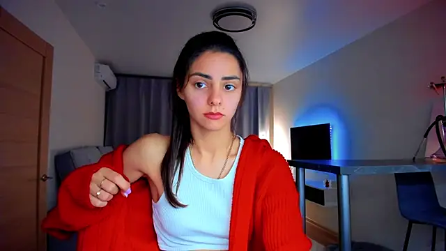 Snapshot of EmiliaZen chatting on 10-01-25, 04:57 EmiliaZen online show from 10-01-25, 04:57