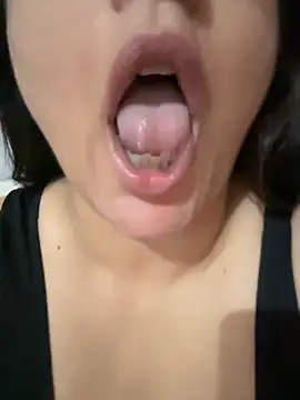 daianaspencer online show from 09-24-25, 07:23