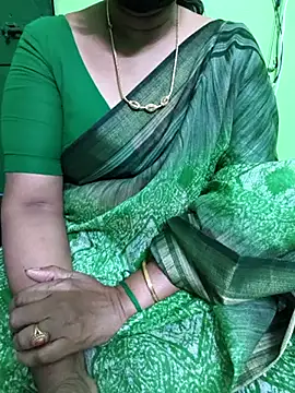 Snapshot of niiveditha chatting on 03-12-25, 06:11 niiveditha online show from 03-12-25, 06:11