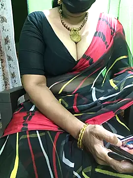 niiveditha online show from 11-15-25, 11:07