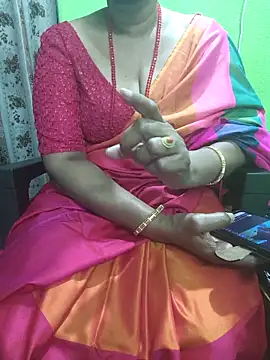 niiveditha online show from 12-14-25, 01:38