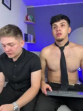 Angel Montiell online show from 09-20-25, 02:56