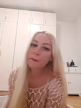 visnjica online show from 10-06-25, 09:34