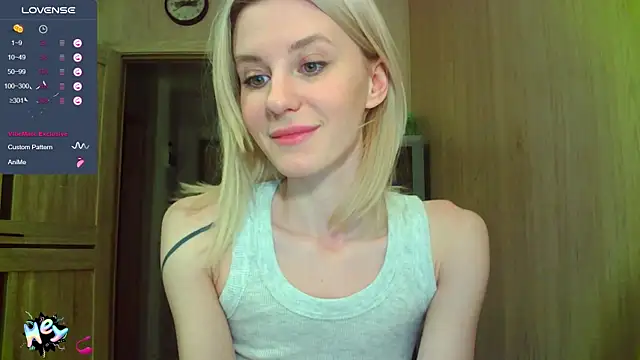 Caramel piegirl online show from 03-06-25, 12:00