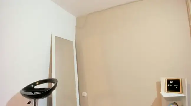 Snapshot of enyelsalas2 chatting on 02-19-25, 12:14 enyelsalas2 online show from 02-19-25, 12:14