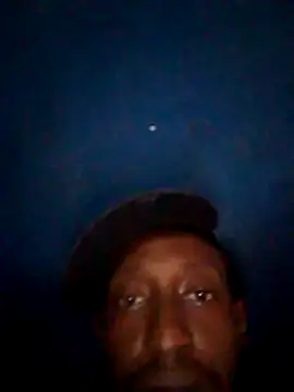 Snapshot of Ailton9865 chatting on 12-14-25, 04:23 Ailton9865 online show from 12-14-25, 04:23