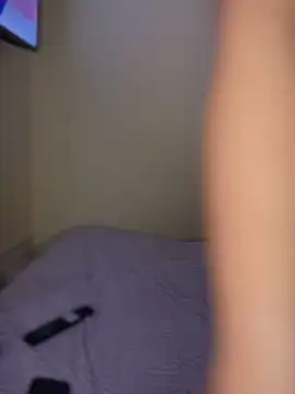 Laura-Khalifa online show from 11-23-25, 10:09