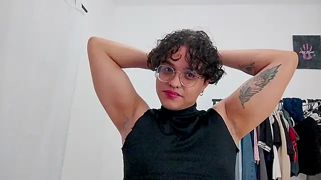 Snapshot of Diane_blossom chatting on 02-26-26, 01:48 Diane blossom online show from 02-26-26, 01:48