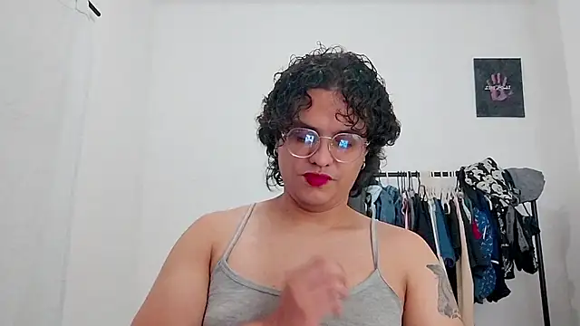 Snapshot of Diane_blossom chatting on 03-01-26, 12:34 Diane blossom online show from 03-01-26, 12:34