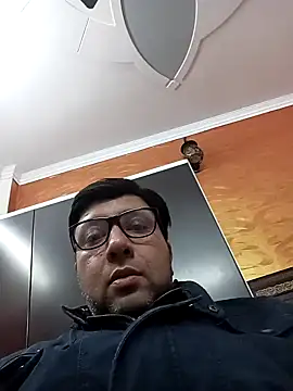 Snapshot of innocentboy1987 chatting on 02-18-25, 10:49 innocentboy1987 online show from 02-18-25, 10:49