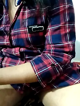 Radhika-mahi online show from 11-23-25, 04:51