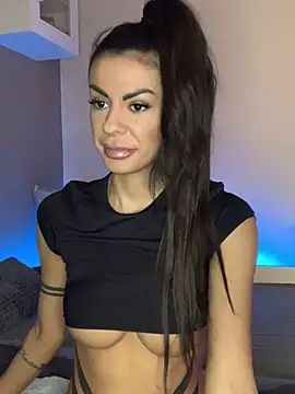 LittleMia 95 online show from 03-06-26, 02:02