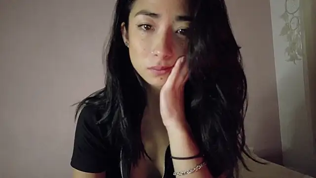 oishii ambar online show from 09-20-25, 10:49