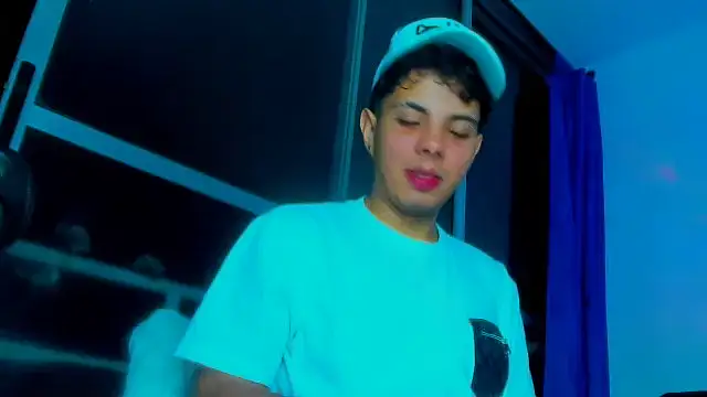 Alessandro 1610 online show from 11-07-25, 03:39